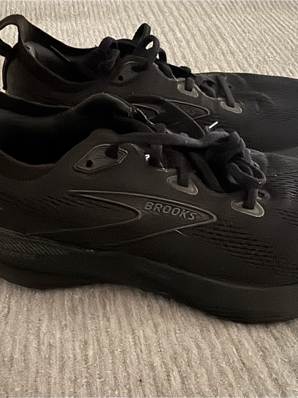 Brooks Black Women's Athletic Running Shoes
